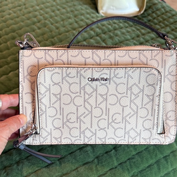 Calvin Klein Beige Logo Crossbody Bag - Picture 1 of 5